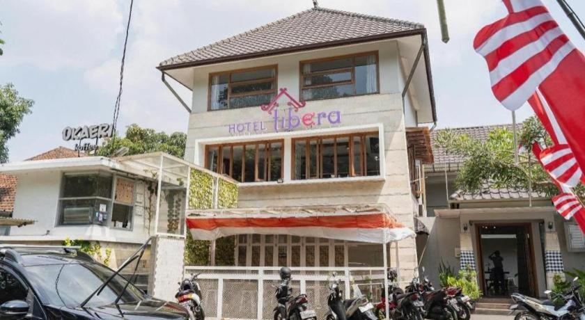 Hotel Tibera Taman Cibeunying Bandung Extérieur photo