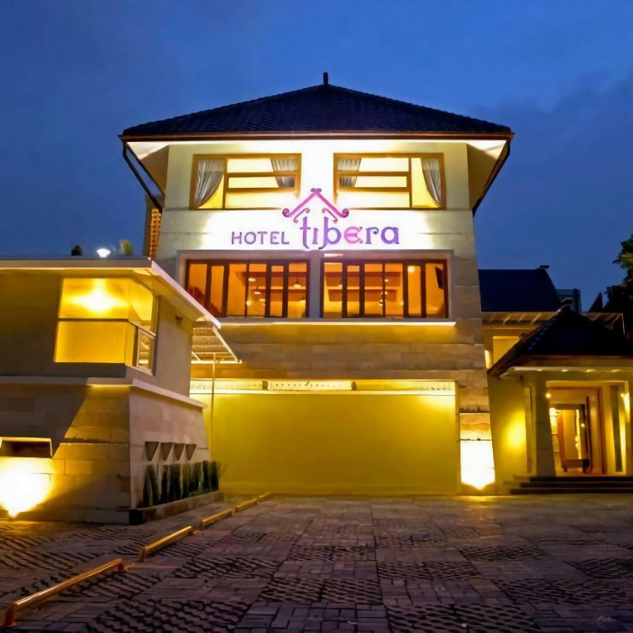 Hotel Tibera Taman Cibeunying Bandung Extérieur photo